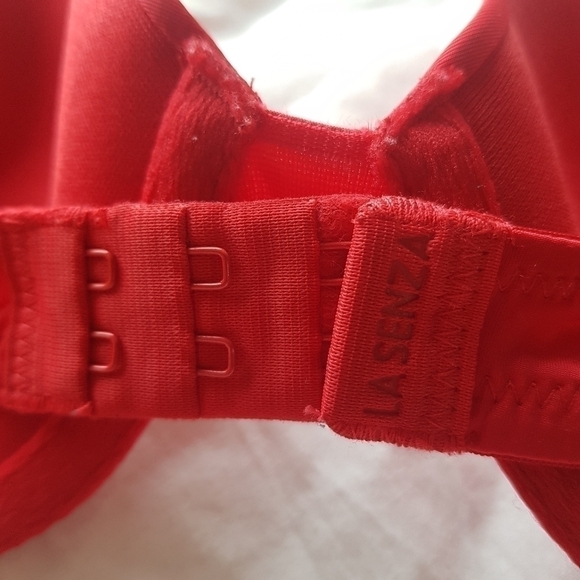 LaSenza Bra, Sz 36B - Picture 4 of 6
